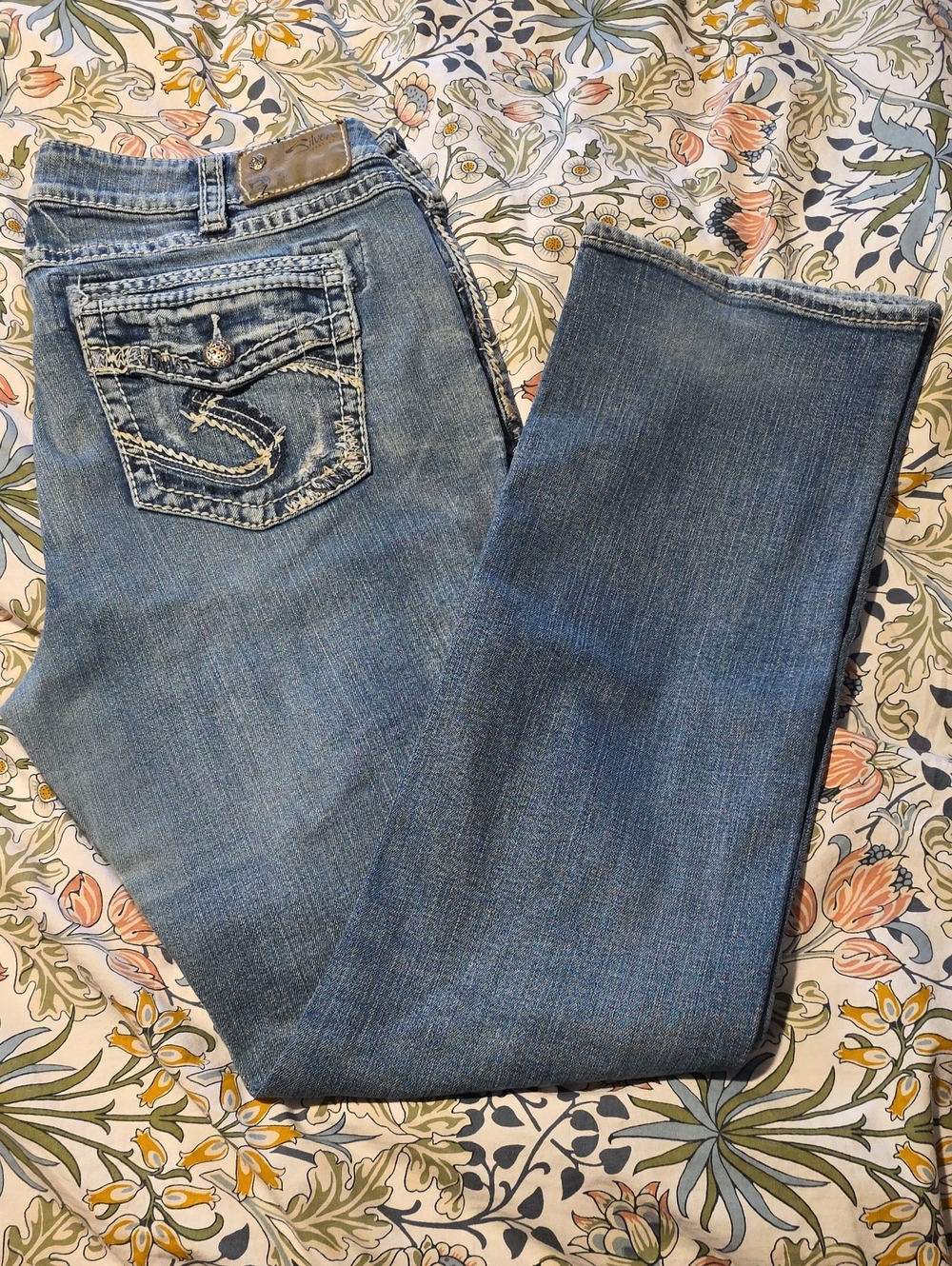 Silver Women's Medium Blue Bootcut Jeans
